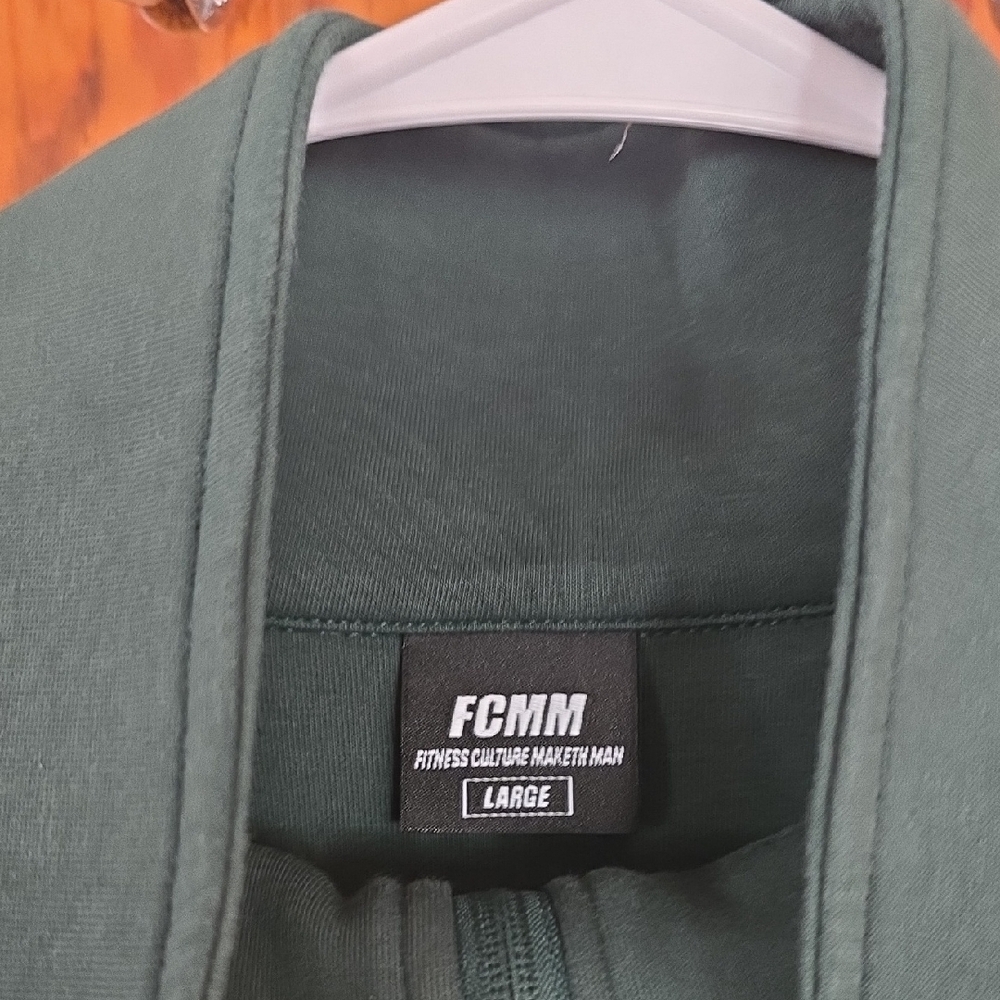 FCMM Green Zip-Up Jacket - Picture 4 of 4